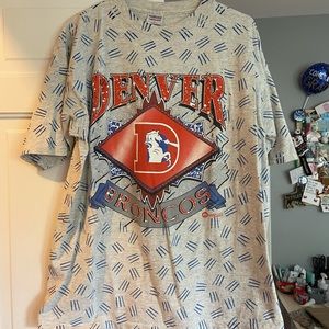 Denver Broncos Rare Find Vintage T Shirt